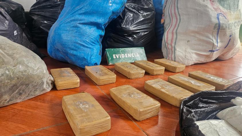 Sujetos pretendían trasladar más de 210 kilos de droga al centro del país: fueron detenidos por Carabineros