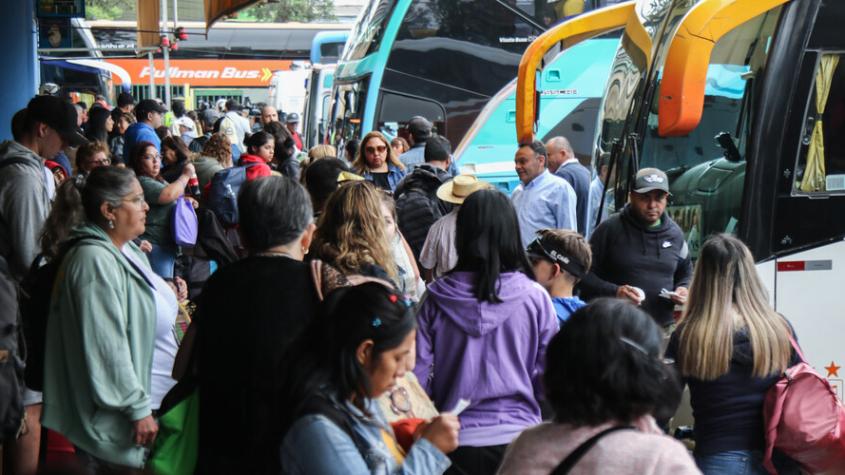 Estación Central, Intermodal La Cisterna y terminal de buses: Los puntos en que el gobierno pretende que operen las FF.AA. en Santiago