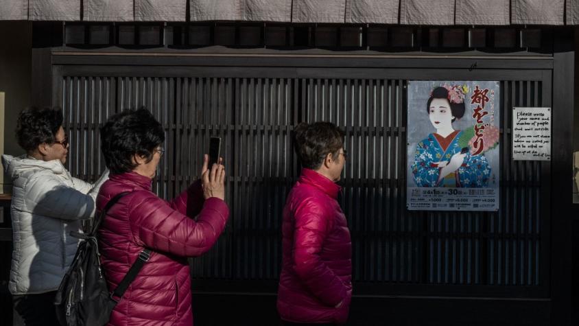 Kioto quiere preservar a las geishas de la avalancha de turistas "paparazzi"