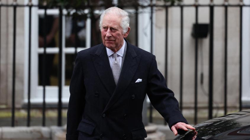"Está frustrado": Sobrino de Carlos III se refiere al estado del rey tras su diagnóstico de cáncer
