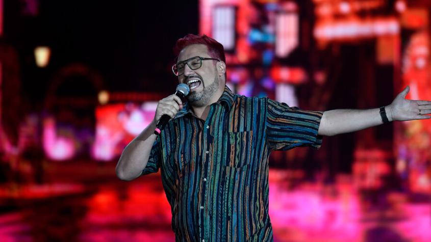 Quién es Alex Ortiz, el último humorista en presentarse en el Festival de Viña 2024