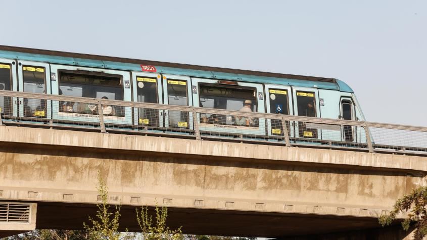 Metro de Santiago restablece servicio tras cierre parcial de la Línea 5: toda la red está disponible
