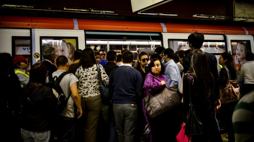 "Súper lunes": El plan especial del Metro para evitar aglomeraciones