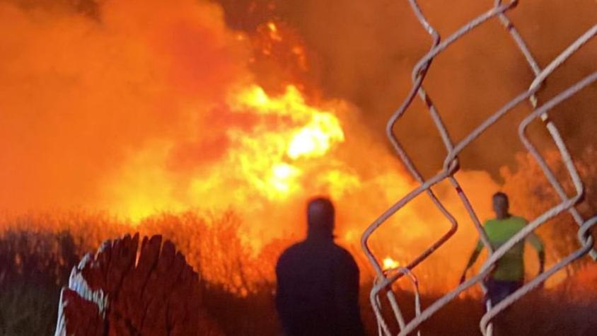 Senapred ordena evacuación en al menos 4 sectores de Valparaíso por incendio forestal