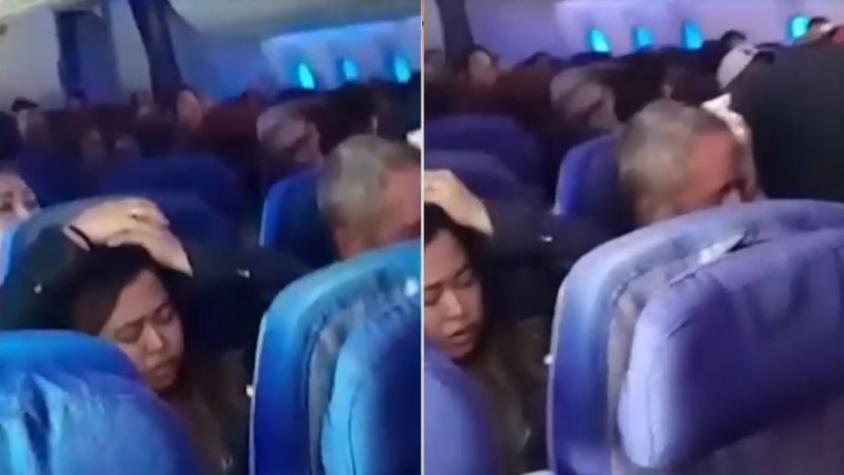 "Nos dejaron botados en el aeropuerto": Pasajera chilena criticó gestión de aerolínea tras vuelo Auckland-Santiago