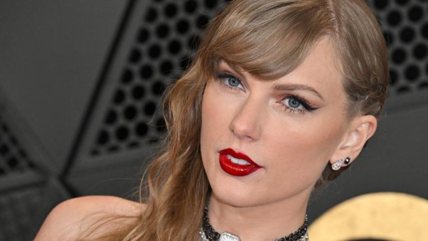 Taylor Swift lanza su nuevo disco "The Tortured Poets Department"