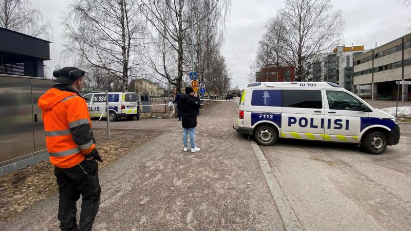 Un niño muerto y dos heridos tras tiroteo en escuela de Finlandia: Atacante tiene 12 años