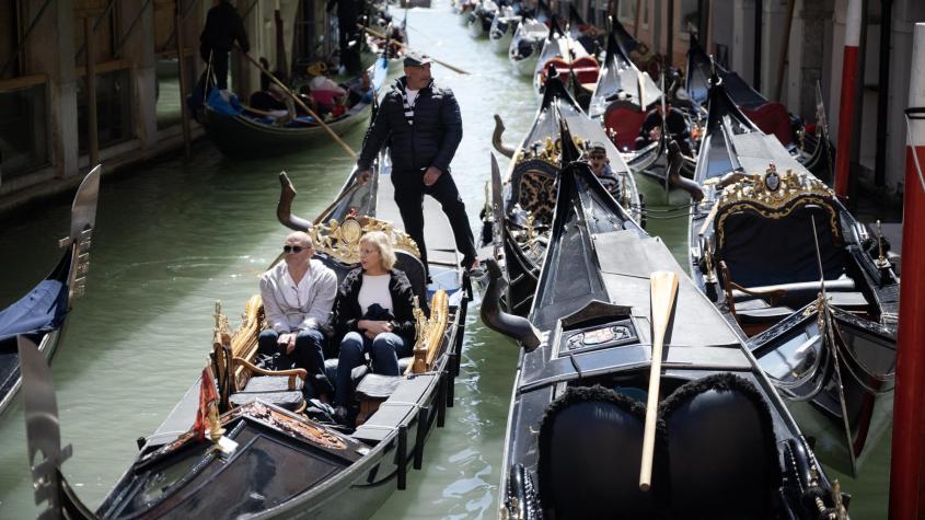 Arriesgan multas los que no paguen: Venecia comenzó a cobrar entradas para poder visitarla