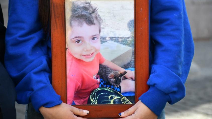 Madre de Tomás Bravo contra padre del niño: "Le mostró fotos de mi hijo fallecido a una supuesta médium"