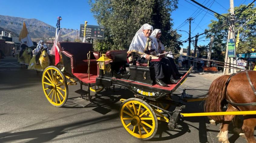 Adulta mayor muere en Lo Barnechea: Fue aplastada junto a su nieto por una carreta en Fiesta de Cuasimodo