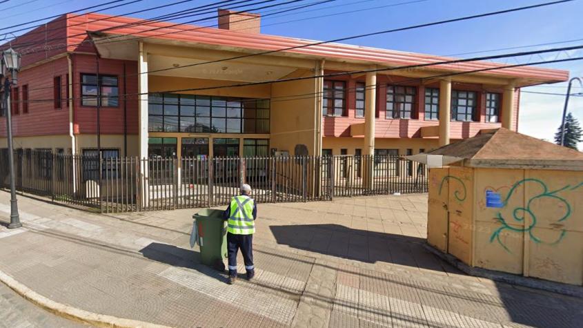 Escolar murió apuñalado fuera de su colegio en Lota: Lee la declaración del liceo