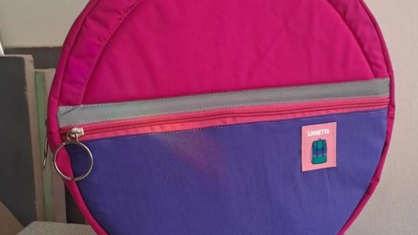 Lionetta crea mochilas y accesorios con coloridos diseños