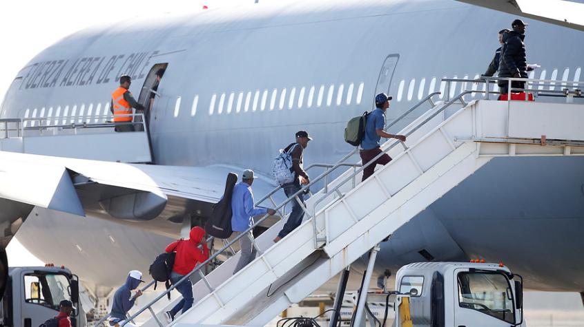 Viceministro venezolano confirma que “próximamente” habrá un vuelo de expulsados desde Chile