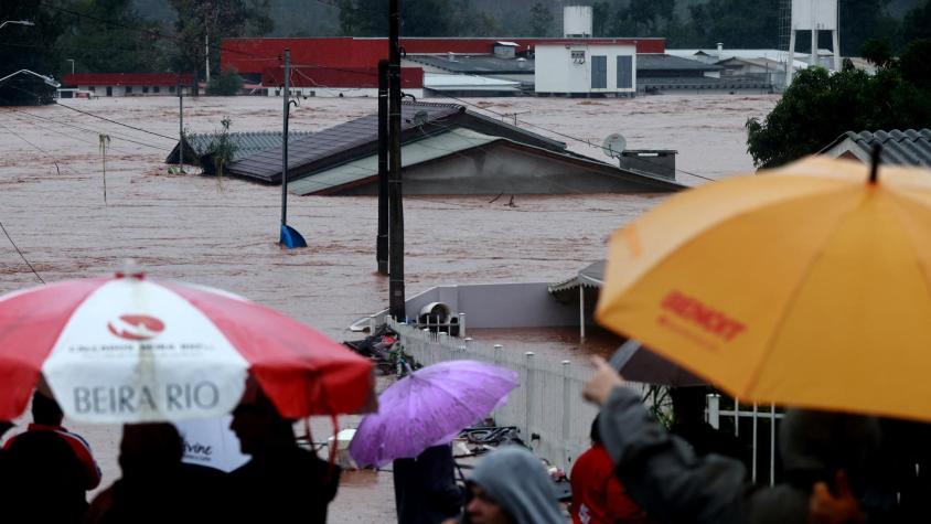 Al menos 31 muertos y más de 70 desaparecidos por lluvias en Brasil