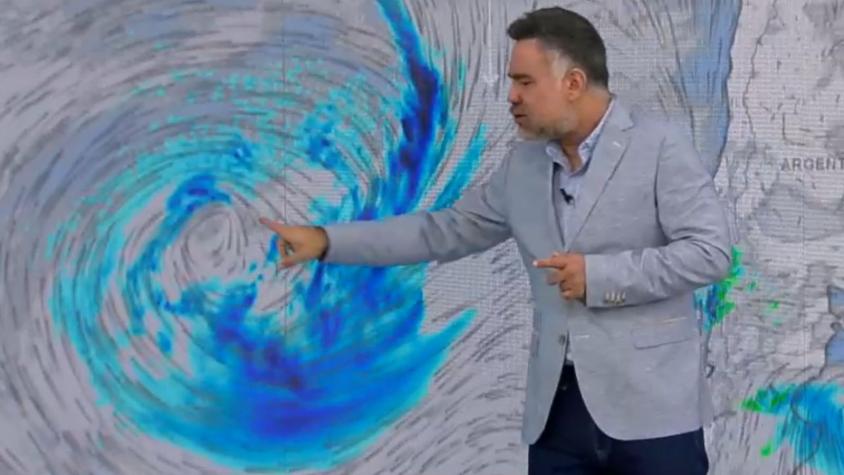 Gianfranco Marcone entregó detalles de cuándo y cómo llegará el "gigantesco" ciclón a Chile