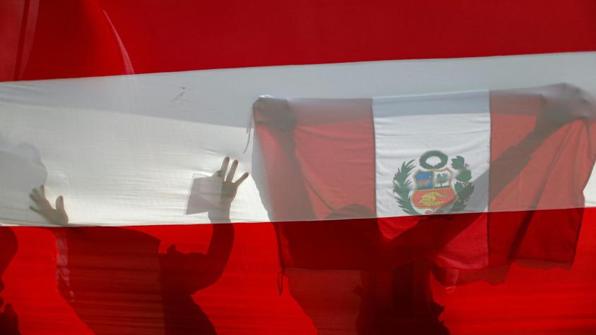 Perú publicó decreto que categoriza a personas trans como "con problemas de salud mental" Perú publicó decreto que categoriza a personas trans como "con problemas de salud mental"
