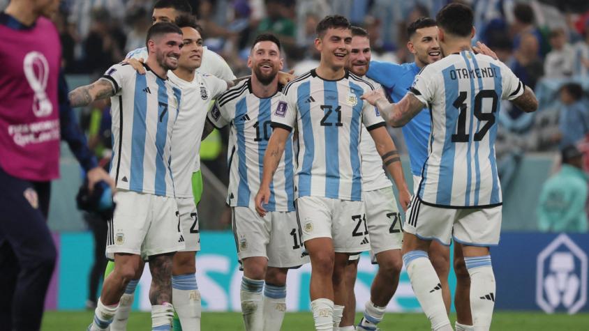 En duda ante Chile: El campeón del mundo que estaría cortado en Argentina para la Copa América