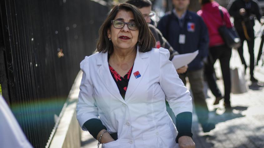 Rosa Oyarce criticó proceso de vacunación contra la Influenza: "Las autoridades fueron muy lentas"