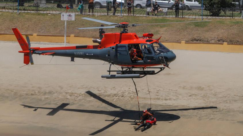 Funcionaria de la Armada cayó desde helicóptero durante entrenamiento en Viña del Mar