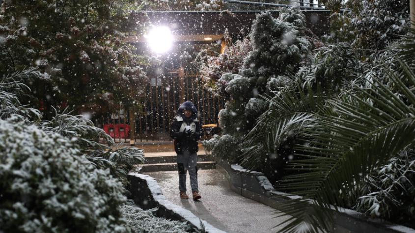 Gianfranco Marcone actualizó hasta qué parte de Santiago llegaría la nieve: "No lo descartaría"