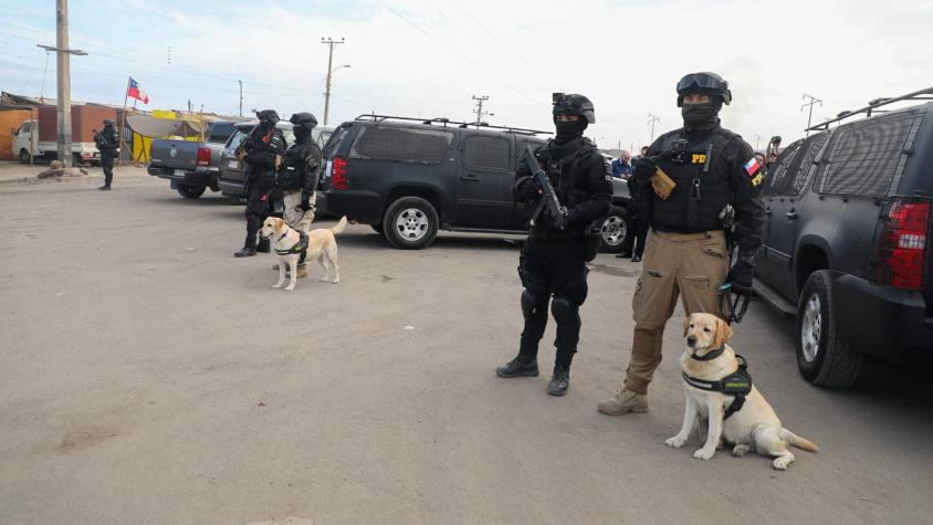 Encuentran llave de esposas a integrantes de "Los Gallegos" detenidos en cárcel de máxima seguridad