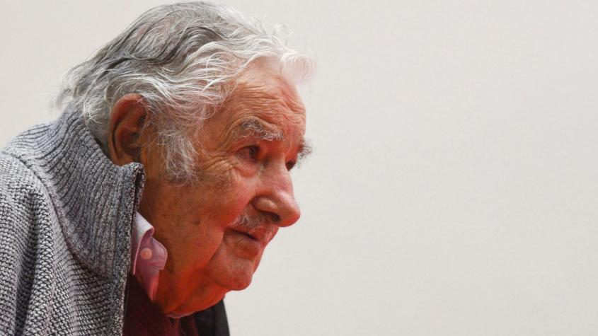 Pepe Mujica descarta tratar su tumor fuera de Uruguay: "Vamos a ver lo que podamos remendar acá en el barrio"