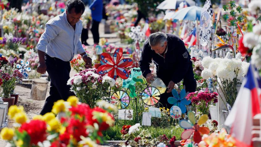 Se espera que más de 180 mil personas lleguen a los cementerios por el Día de la Madre