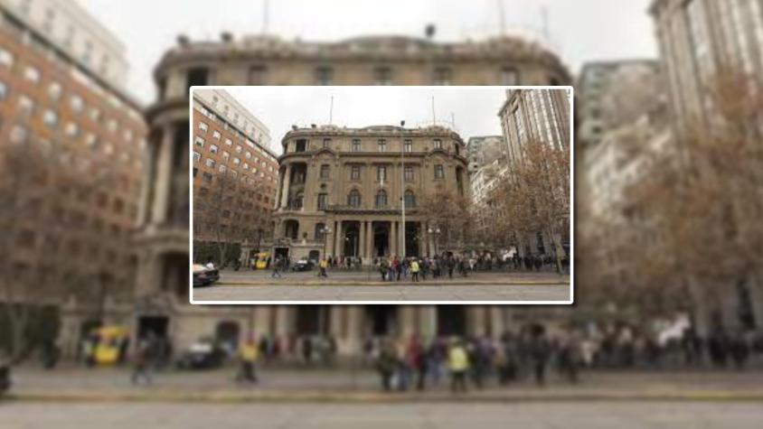 La agonía del Club de la Unión, otro ícono del centro de Santiago a punto de desaparecer