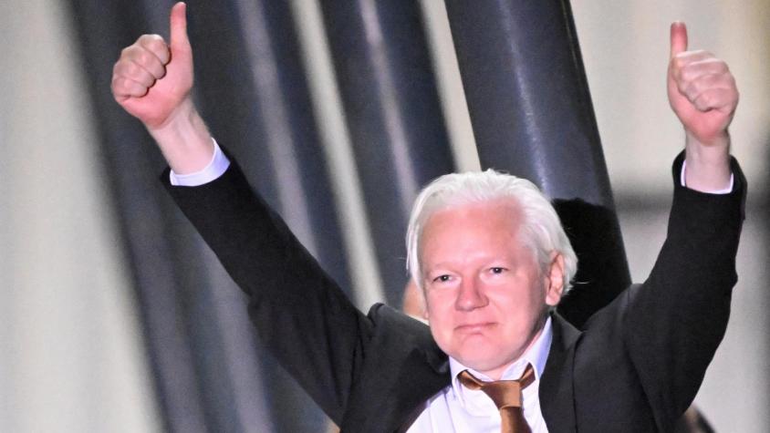 Julian Assange llega a Australia tras recobrar la libertad