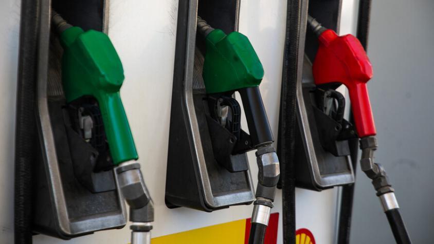 Enap anuncia nueva baja en el precio de las bencinas: ¿Cuántos pesos por litro disminuirá?