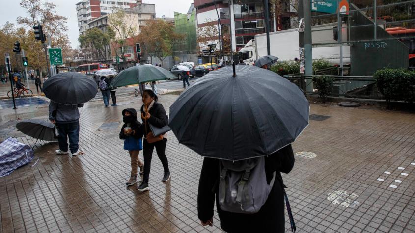 Meteorología emite aviso por lluvias en siete regiones del país