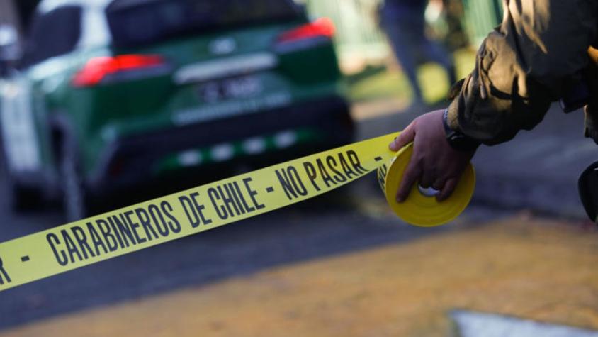 Adolescente de 15 años en riesgo vital tras chocar auto que robó en La Granja: era perseguido por dueño del vehículo