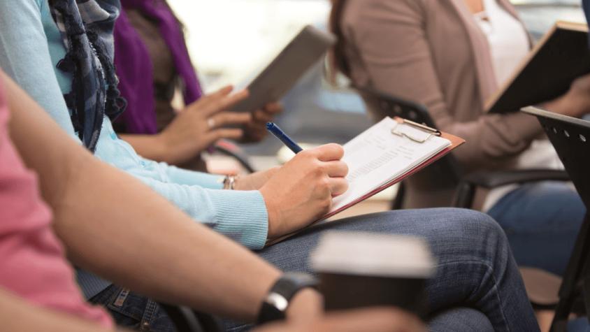 El aspecto facial de los profesores influye en cómo los evalúan los estudiantes