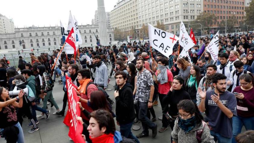 Pulso Ciudadano: 53% de las personas están de acuerdo con la condonación del CAE