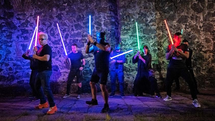 ¡Aprender de este arte debes!: Academia enseña a usar sables láser como en Star Wars