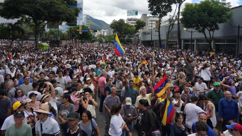 Aumentan a 11 los muertos en protestas en Venezuela: dos son menores de edad, según ONG