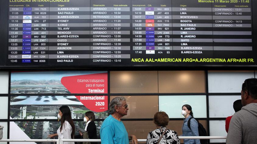 Aeropuerto de Santiago recomendó revisar estado de vuelos tras fallo a nivel mundial en CrowdStrike y Microsoft