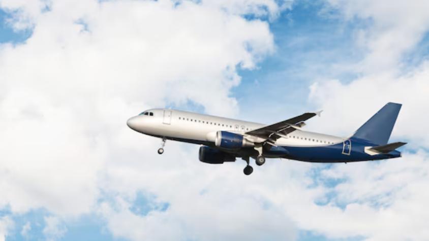 Un avión se estrella en Nepal al despegar con 19 personas a bordo, dice prensa local