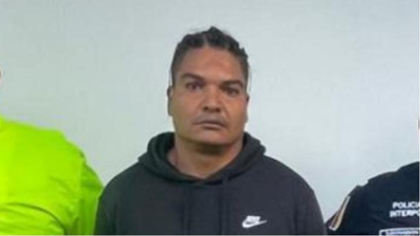 Capturan en Colombia a Larry Changa, cofundador del Tren de Aragua que vivió en Chile y vinculado al régimen de Maduro Capturan en Colombia a Larry Changa, cofundador del Tren de Aragua que vivió en Chile y vinculado al régimen de Maduro