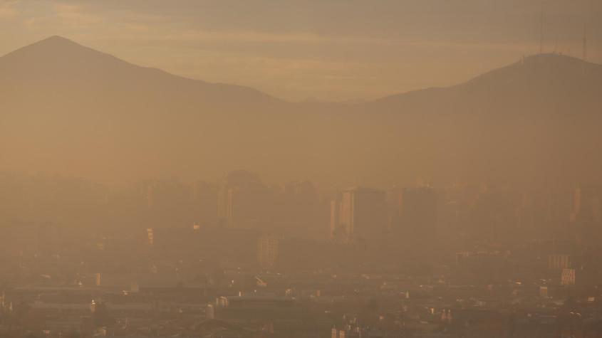 Declaran preemergencia ambiental para este domingo en la Región Metropolitana: revisa la restricción vehicular