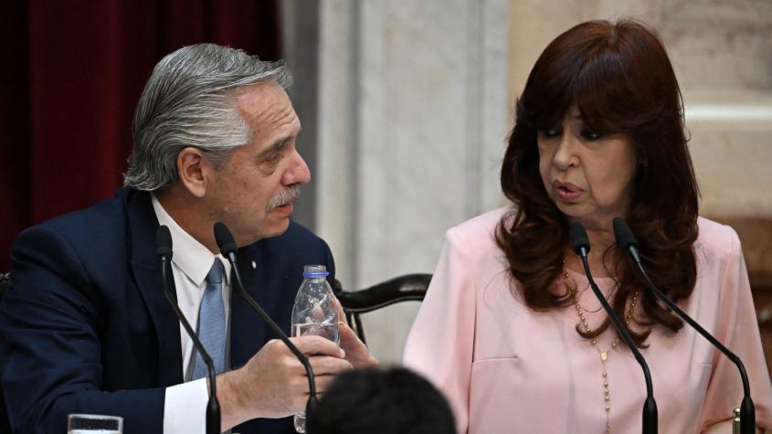 Cristina Kirchner condena “machismo e hipocresía” de Alberto Fernández tras acusación de violencia de su esposa