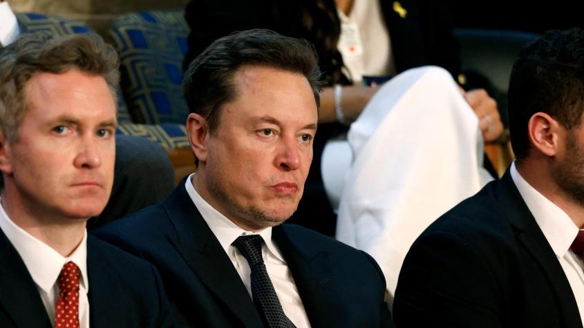 Por "mala conducta": Elon Musk podría ser el primer miembro expulsado de la Royal Society en 150 años