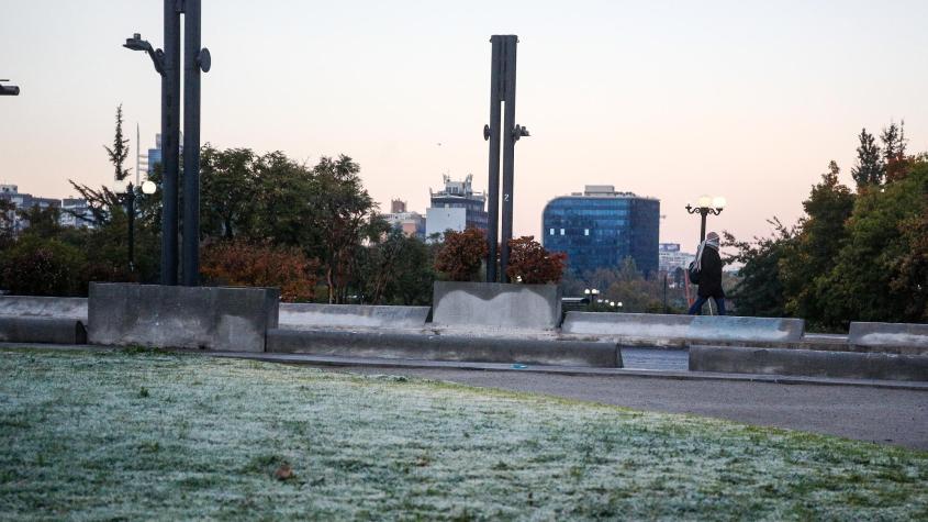 Fue el día más frío de agosto: Esta es la comuna que registró la menor temperatura en la RM