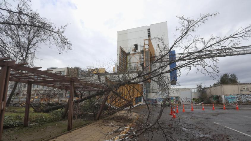 Las ocho comunas de la RM que tendrán fuertes vientos durante la Alerta Temprana Preventiva