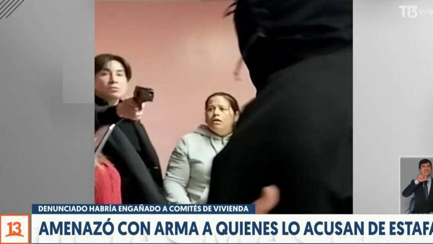 Hombre amenazó con arma a quienes lo acusan de estafa