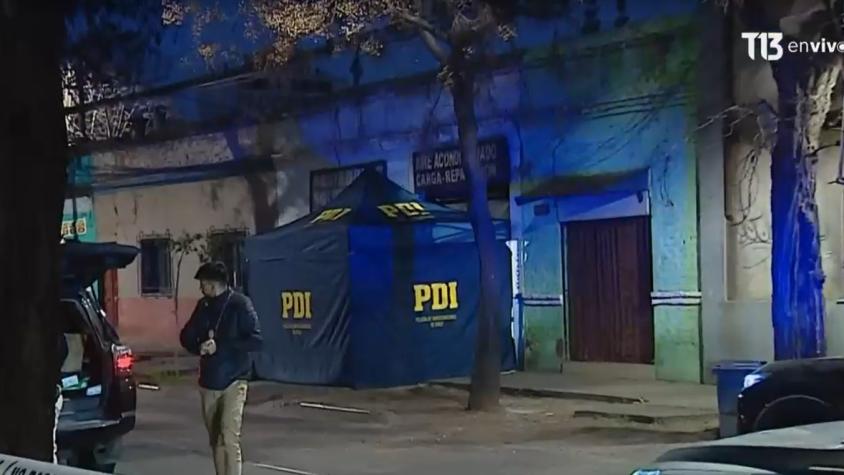 Los intentaron asaltar: Qué se sabe de los dos delincuentes abatidos por PDI en Santiago