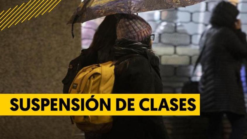 Suspenden las clases para el viernes en tres regiones del país por sistema frontal