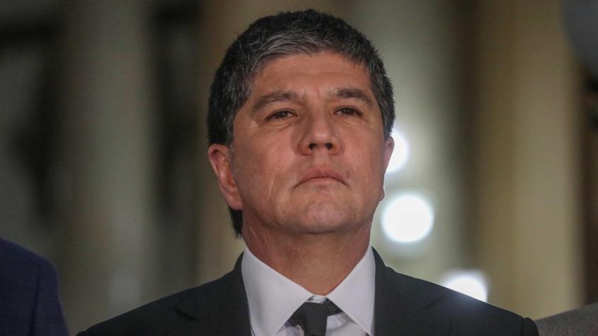 Monsalve calificó acusación contra Boric como “cortina de humo”: “La seguridad no puede ser utilizada políticamente” Monsalve calificó acusación contra Boric como “cortina de humo”: “La seguridad no puede ser utilizada políticamente”