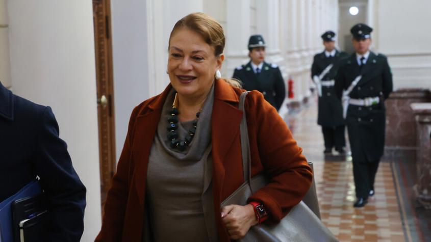 Corte Suprema suspendería a ministra Ángela Vivanco tras revelación de chats con Luis Hermosilla