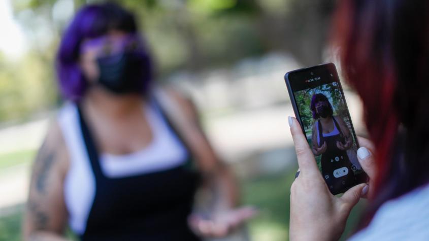 La influencia de los influencers: ¿Cuánto se dejan llevar los chilenos por los famosos de internet? La influencia de los influencers: ¿Cuánto se dejan llevar los chilenos por los famosos de internet?